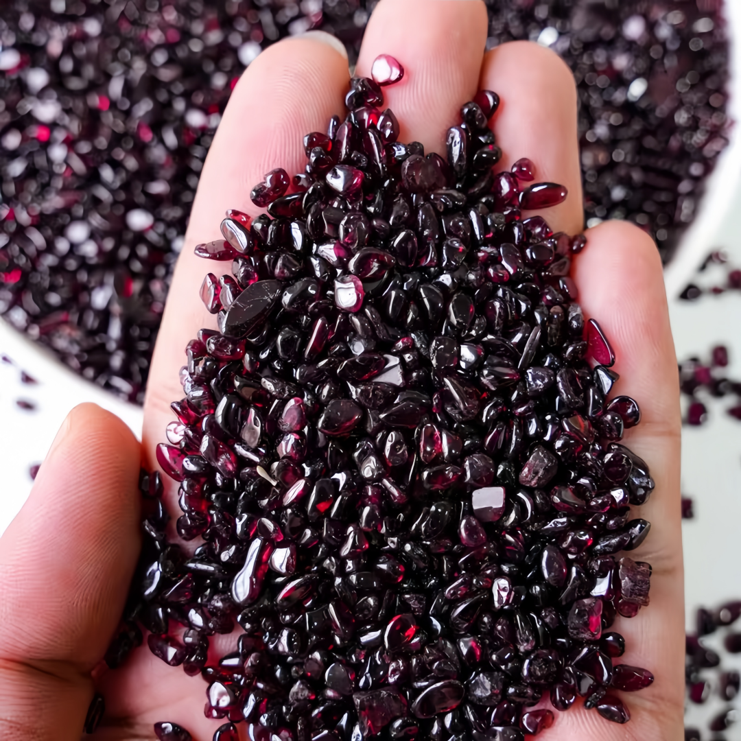 Natural Garnet Crushed Stone,  – обзор и цена Aquarium Fish Guppy